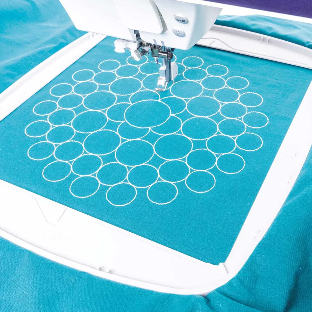 PFAFF® Creative Icon™ 2