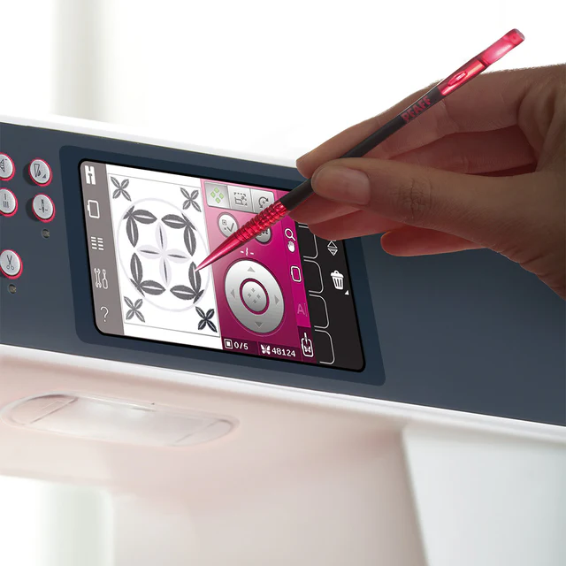 PFAFF&reg; Creative 3.0