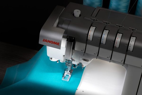 Janome&reg; CoverPro&trade; 3000 Professional