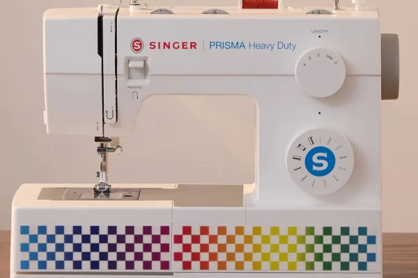 SINGER Heavy Duty&trade; 4411 PRISMA&trade;